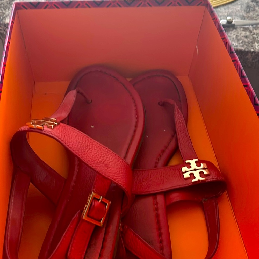 Salmon Tory Burch Sandals